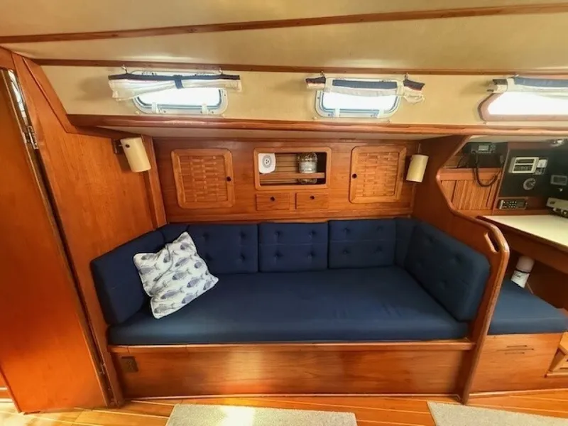 Slide: The Image of Sabre 42 CN Sloop 1988 - 7453689