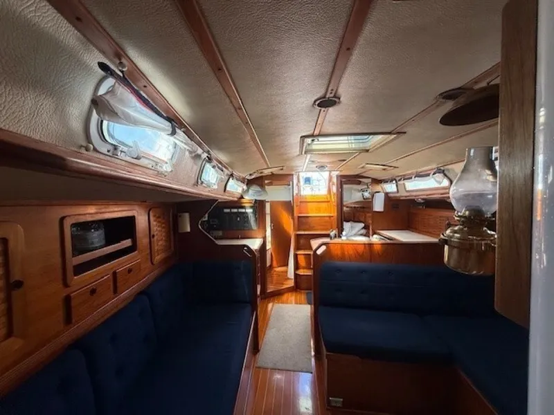 Slide: The Image of Sabre 42 CN Sloop 1988 - 7453703