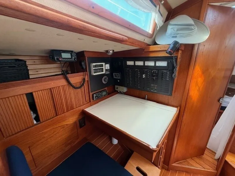 Slide: The Image of Sabre 42 CN Sloop 1988 - 7453709
