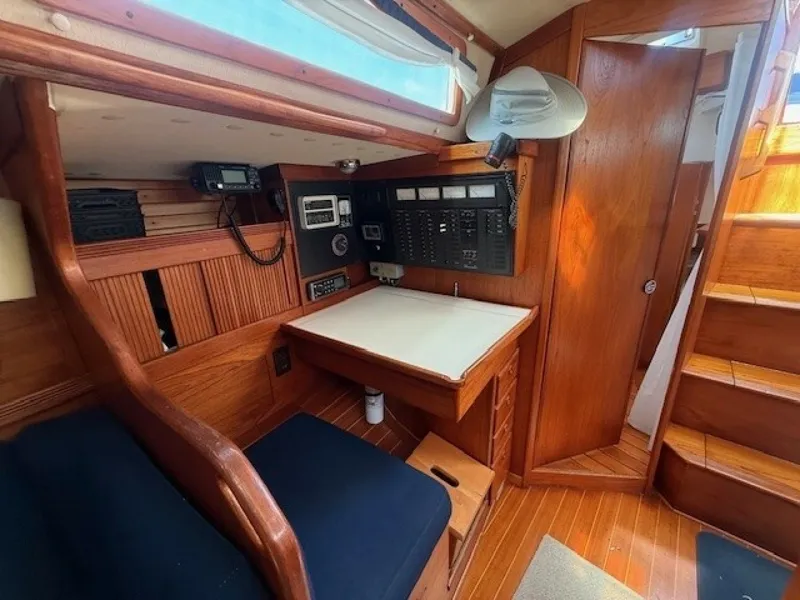 Slide: The Image of Sabre 42 CN Sloop 1988 - 7453688