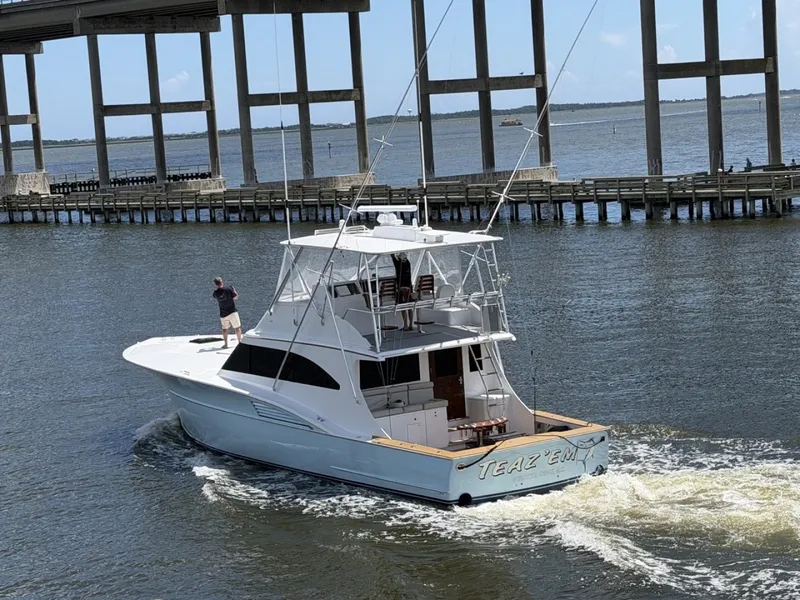 Slide: The Image of Custom Carolina Hudson 2004 - 7453390