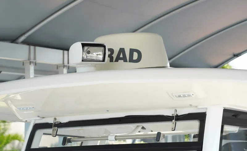 Slide: The Image of Robalo 302 2020 - 7454277
