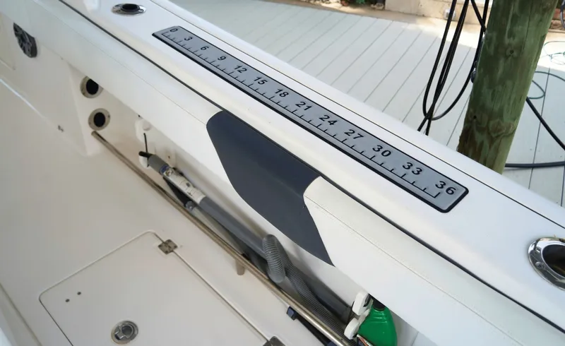 Slide: The Image of Robalo 302 2020 - 7454283