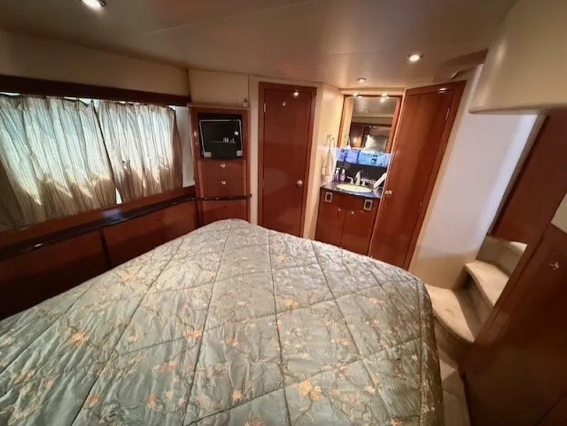 Slide: The Image of aft stateroom - 7462090