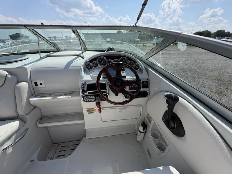 Slide: The Image of Crownline Boats 250 CR 2005 - 7454327