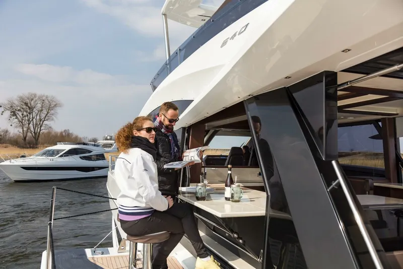 Slide: The Image of Galeon 640 FLY 2024 - 7456272