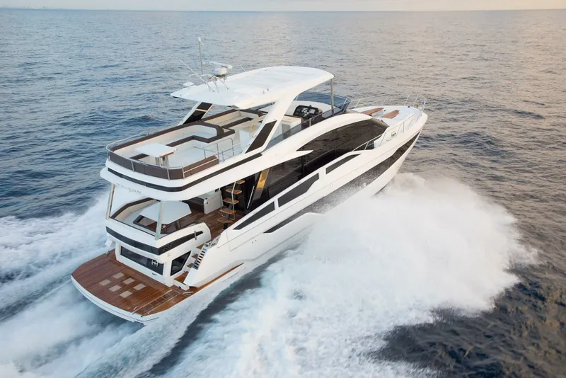 Slide: The Image of Galeon 640 FLY 2024 - 7456256