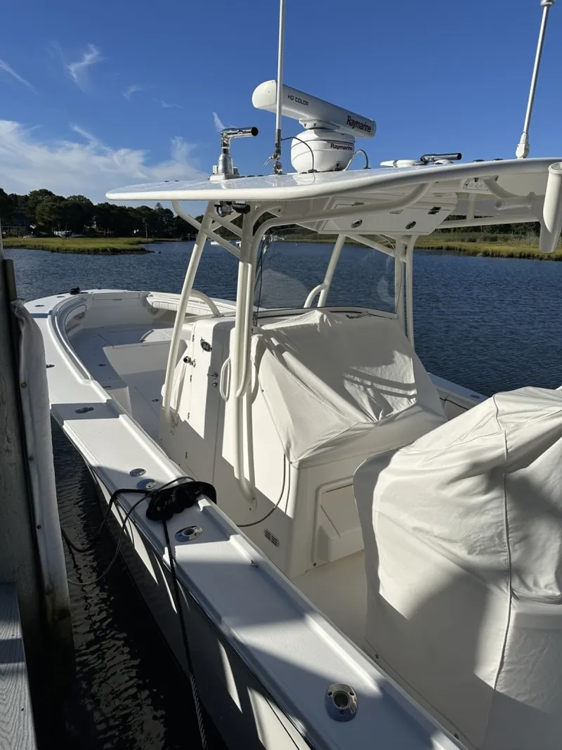 Slide: The Image of Regulator Marine 34CC 2016 - 7457090