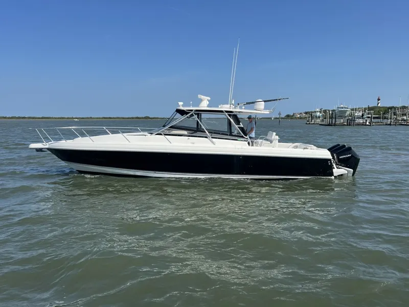 Slide: The Image of Intrepid 37 FINSURE - Exterior 2007 Intrepid 37 FINSURE - 7457339