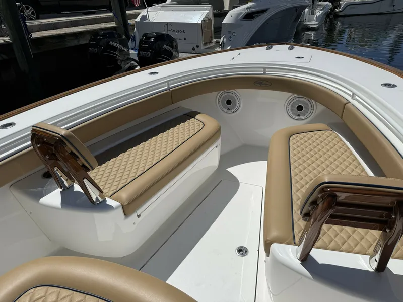 Slide: The Image of Valhalla Boatworks V-33 2021 - 7457956