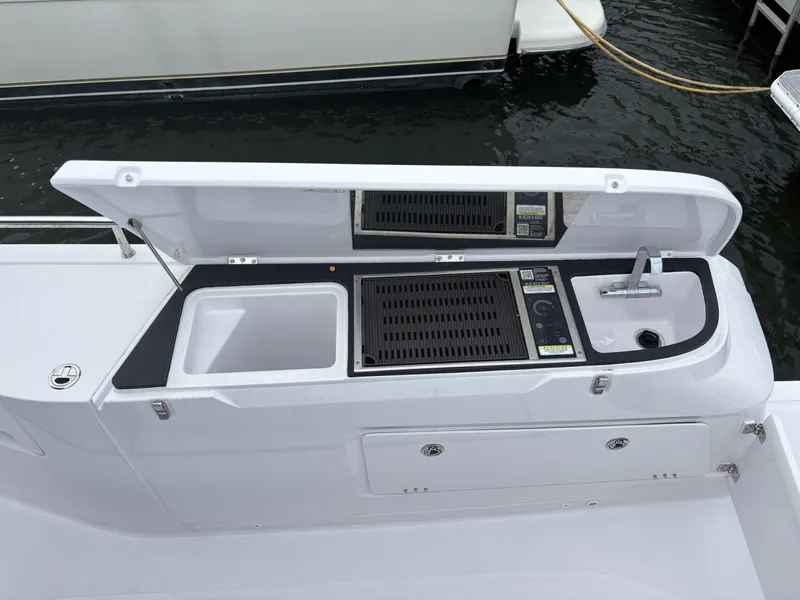 Slide: The Image of Axopar 45 XC Cross Cabin 2023 - 7458154