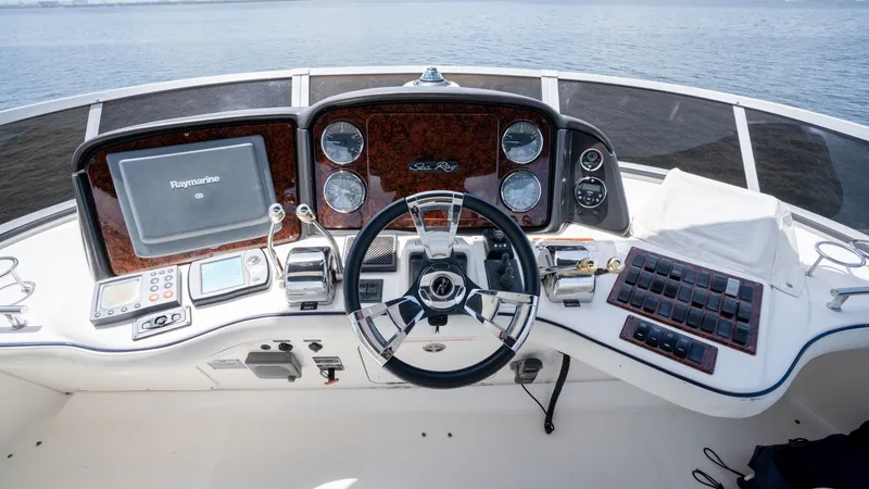 Slide: The Image of Sea Ray Sedan Bridge 2006 - 7458175