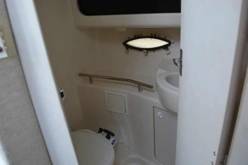 Slide: The Image of Bayliner 3055 Ciera 2002 - 7458607