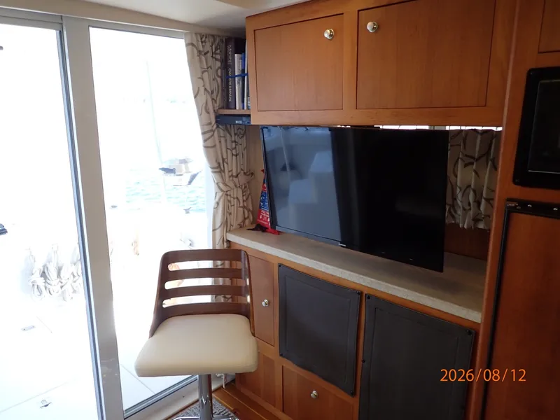 Slide: The Image of 39' Mainship salon port aft - 7459950