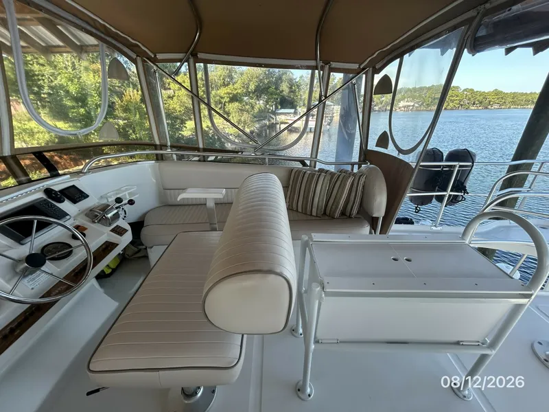 Slide: The Image of 39' Mainship flybridge starboard - 7459917