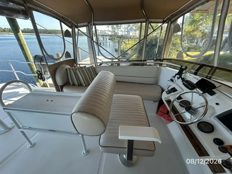 Slide: The Image of 39' Mainship flybridge port - 7459915