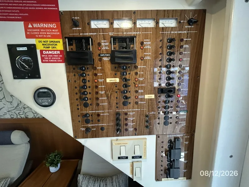 Slide: The Image of 39' Mainship electrical panel1 - 7459906