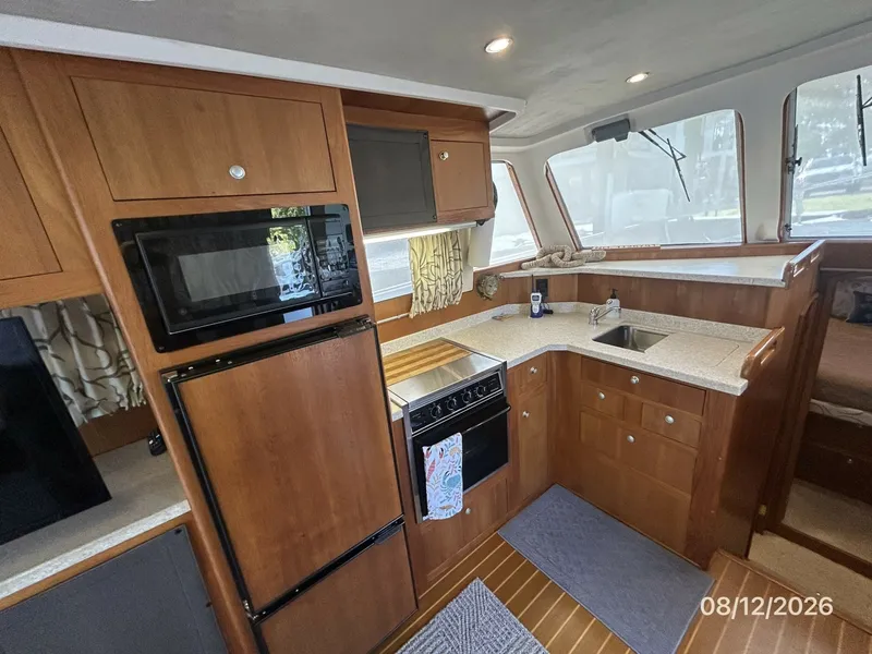 Slide: The Image of 39' Mainship galley - 7459928