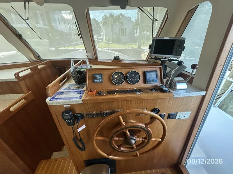 Slide: The Image of 39' Mainship lower helm2 - 7459935
