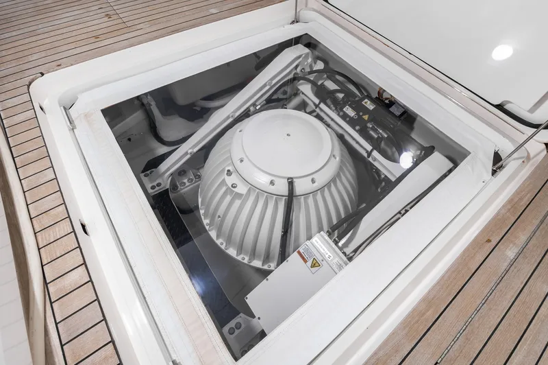 Slide: The Image of Viking 72 Convertible 2024 - 7461718