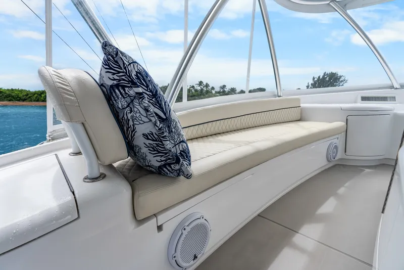 Slide: The Image of Viking 72 Convertible 2024 - 7821431