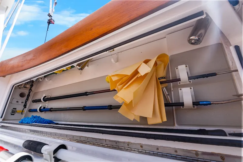 Slide: The Image of Viking 72 Convertible 2024 - 7821421
