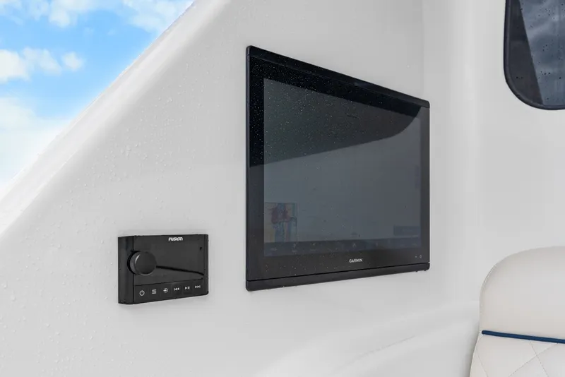 Slide: The Image of Viking 72 Convertible 2024 - 7821420
