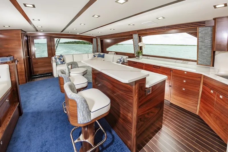 Slide: The Image of Viking 72 Convertible 2024 - 7461587