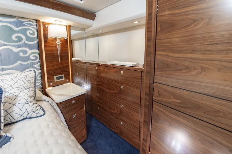 Slide: The Image of Viking 72 Convertible 2024 - 7461636
