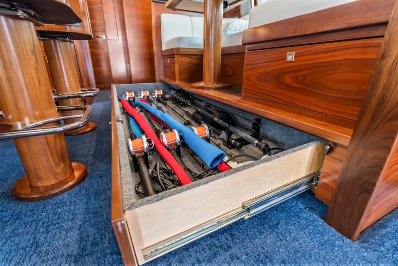 Slide: The Image of Viking 72 Convertible 2024 - 7821507