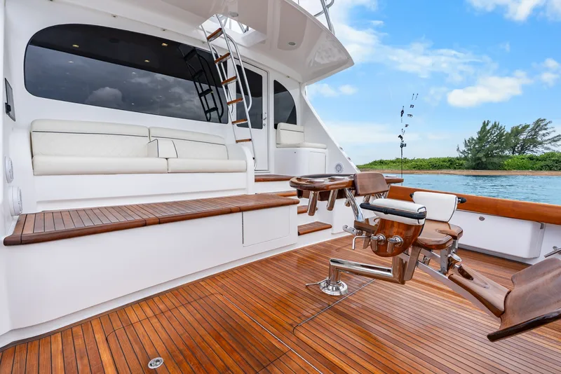 Slide: The Image of Viking 72 Convertible 2024 - 7821349
