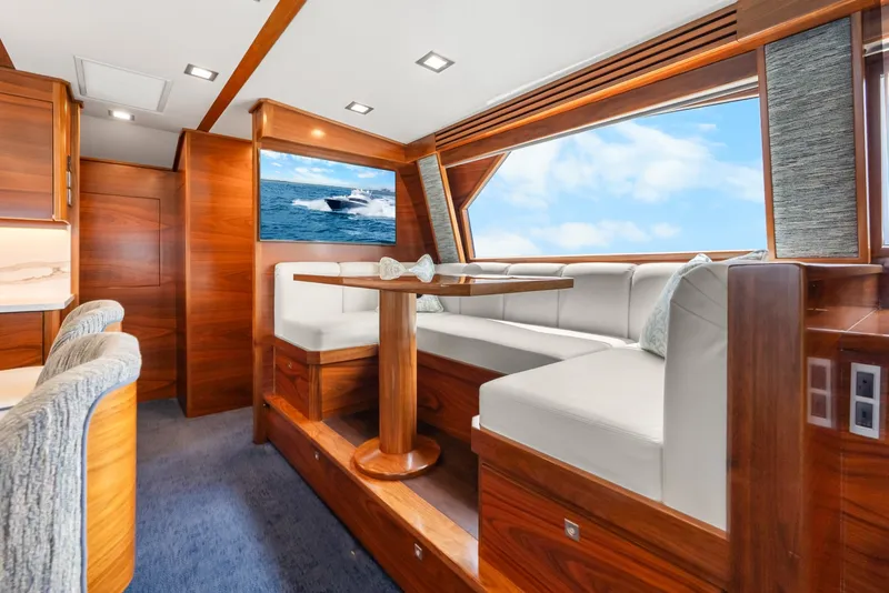 Slide: The Image of Viking 72 Convertible 2024 - 7821503