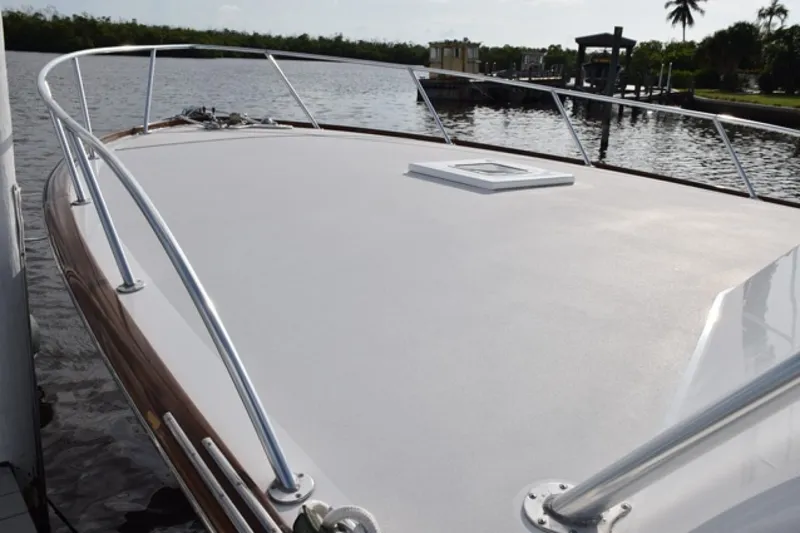 Slide: The Image of Foredeck - 7464463