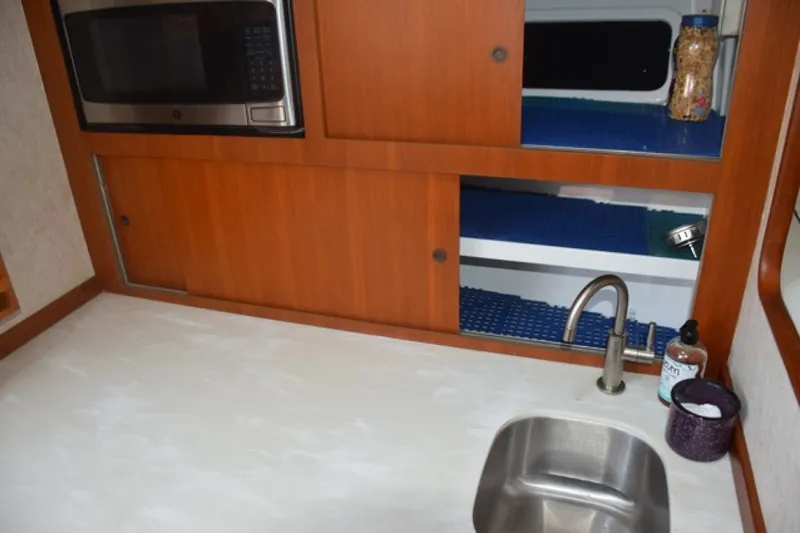Slide: The Image of Galley Counter - 7464435