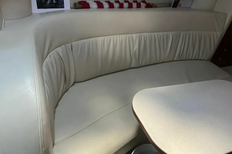 Slide: The Image of Sea Ray 300 Sun Dancer 2004 - 7465828