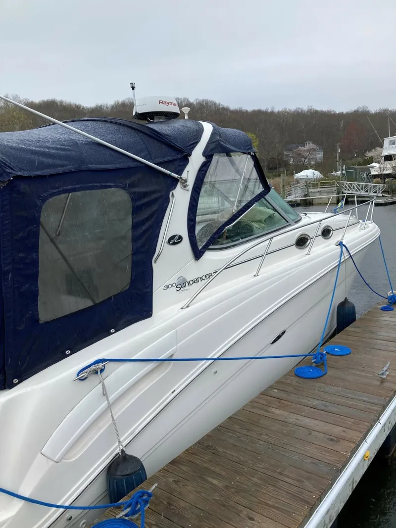 Slide: The Image of Sea Ray 300 Sun Dancer 2004 - 7465812