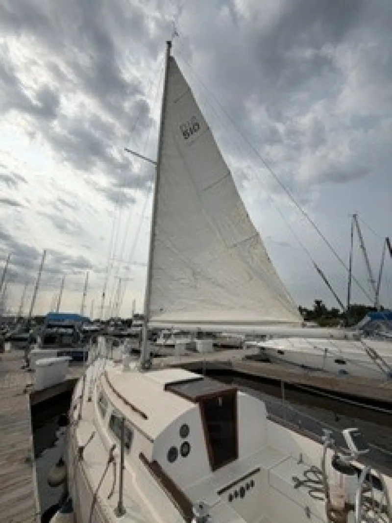 Slide: The Image of Sabre 28 Series 2 1981 - 7462378