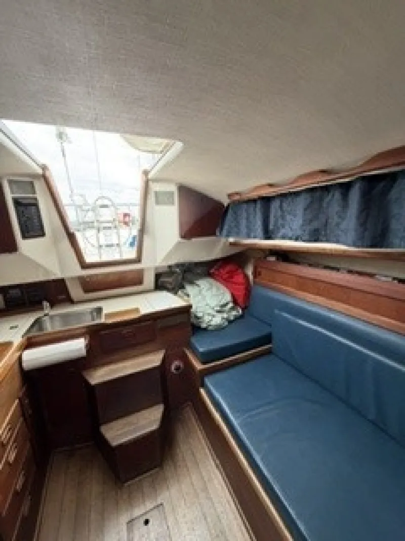 Slide: The Image of Sabre 28 Series 2 1981 - 7462360