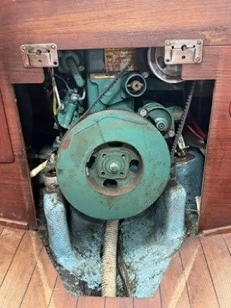 Slide: The Image of Sabre 28 Series 2 1981 - 7462363