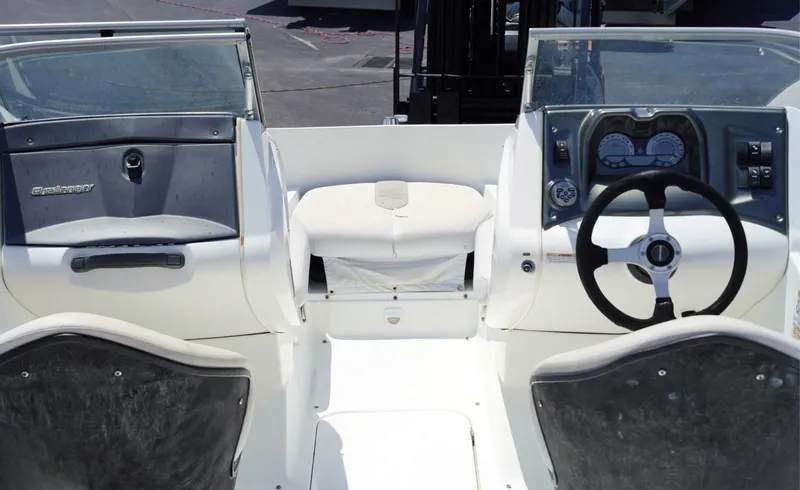 Slide: The Image of Sea-Doo Challenger 180SE 2008 - 7462631