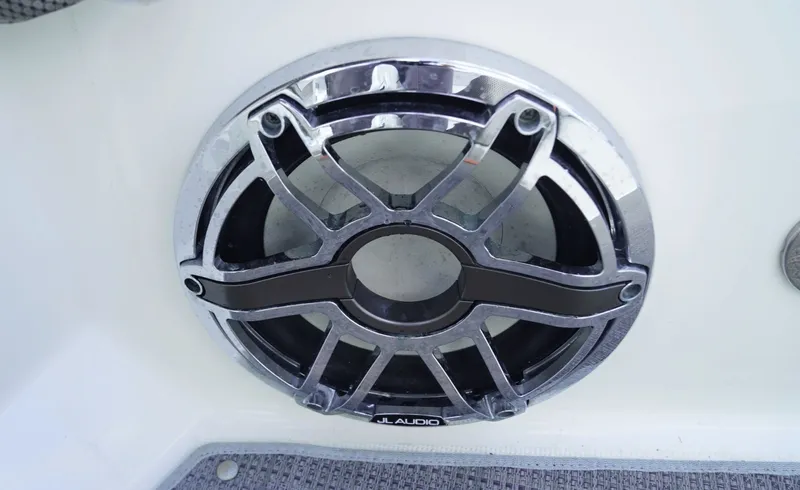 Slide: The Image of Formula 38 Super Sport Crossover 2021 - 7666029