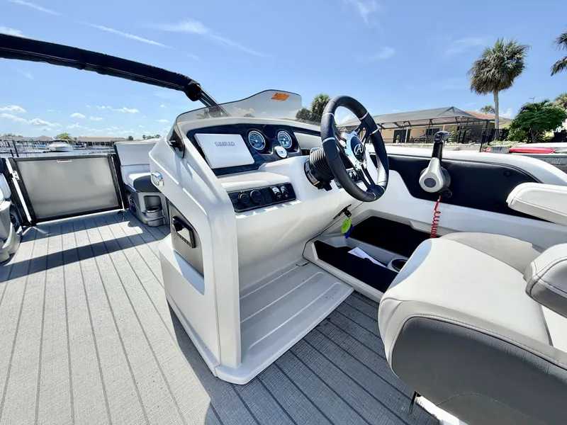 Slide: The Image of Avalon 23 2023 - 7464321
