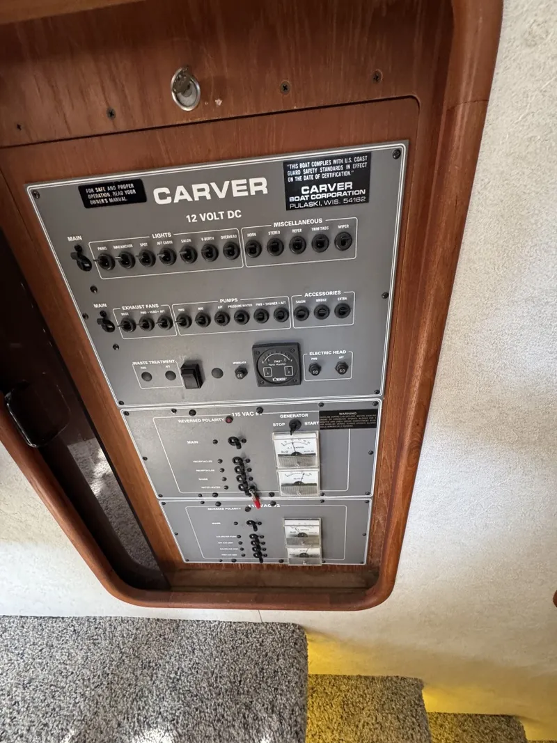 Slide: The Image of Carver Yachts 3608 Aft Cabin Motor Yacht 1991 - 7532640