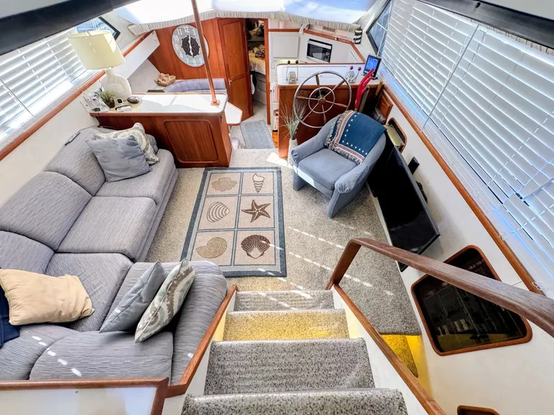 Slide: The Image of Carver Yachts 3608 Aft Cabin Motor Yacht 1991 - 7532628