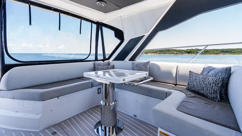 Slide: The Image of Azimut Atlantis 51 2019 - 7464646
