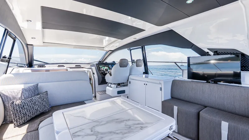Slide: The Image of Azimut Atlantis 51 2019 - 7464656