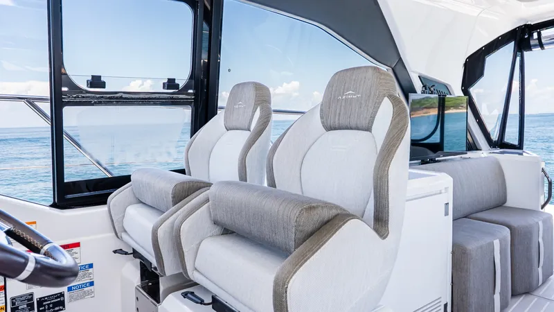 Slide: The Image of Azimut Atlantis 51 2019 - 7464650
