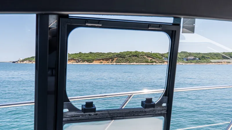 Slide: The Image of Azimut Atlantis 51 2019 - 7464645