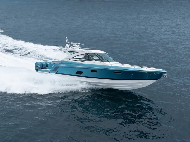 The Image of Formula 430 All Sport Crossover 2021 - 7595579