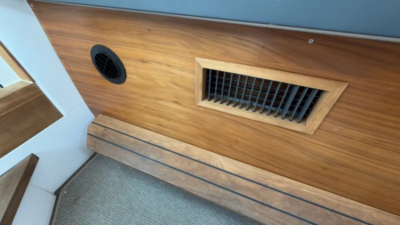 Slide: The Image of Axopar 28 Cabin 2023 - 7464977